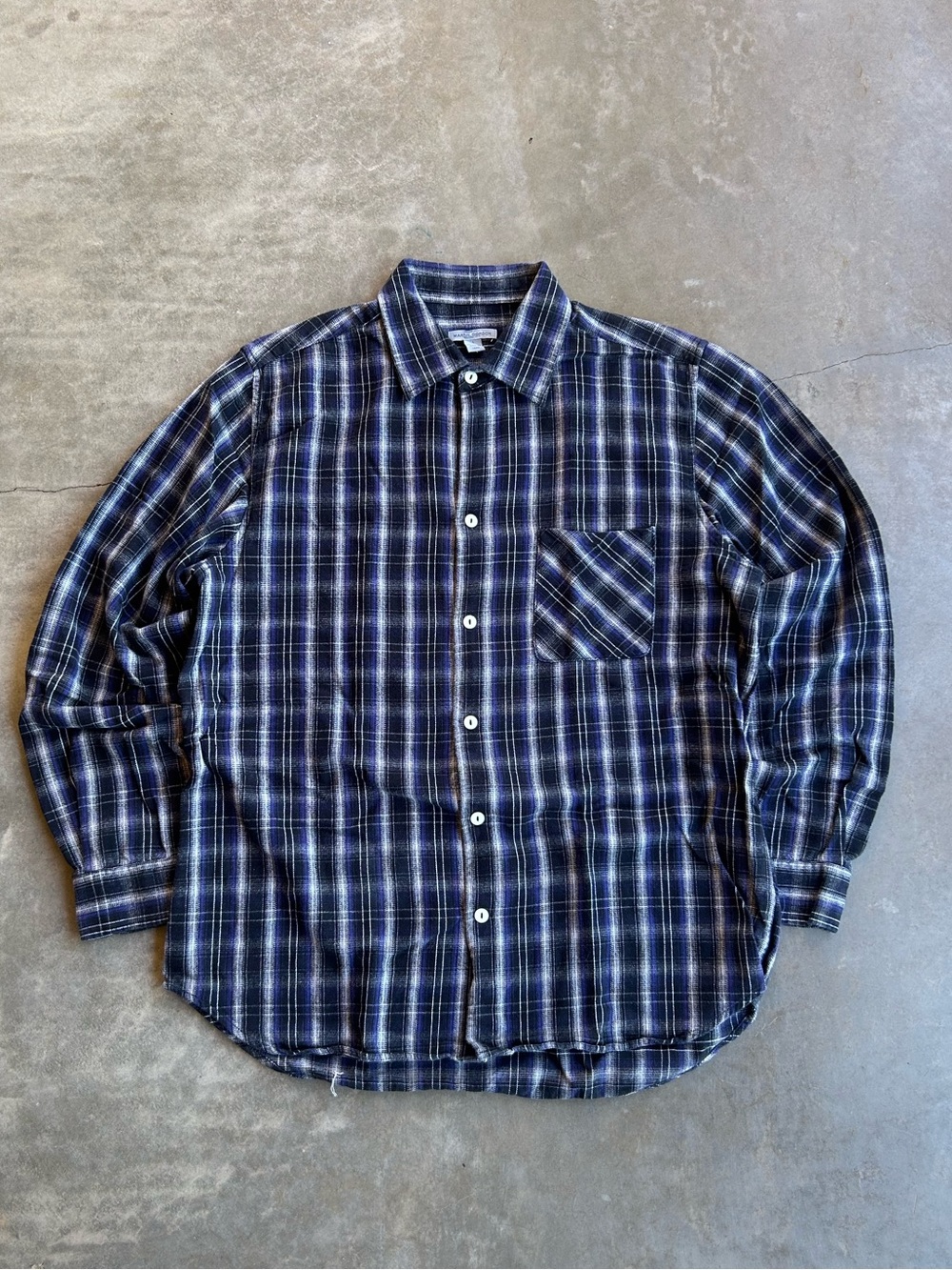 Men's Blue Plaid Button-Up Shirt - Classic Long Sleeve